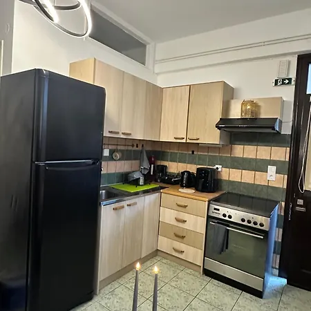 Le Rocher 2 Apartment