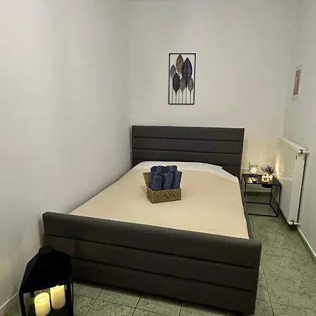 Le Rocher 2 Apartment